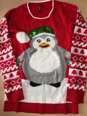 Razzle Dazzle Penguin Sequin Ugly Christmas Sweater M